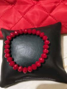 maroon crystal stone Bracelet