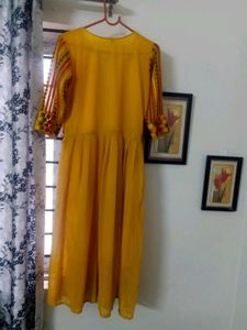 Women's Traditional Designer Kurti Set