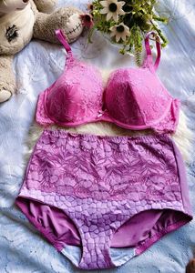 brand New humkemoller lingerie set 👍