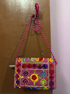 hand embroidered indie mini bag 🎨