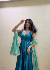 Price drop🎀Stitched Green Ethnic Dress