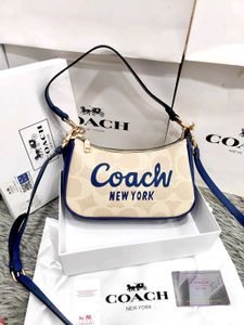 COACH