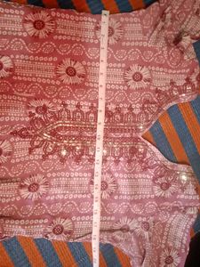 Women's Kurta Set with Sequin Embellishment