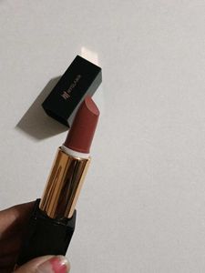 MYGLAMM Manish Malhotra Lipstick