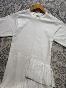 Chic White Ruffle Dress