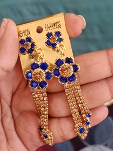 New blue and gold stone earings