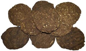 : Pure Cow/Buffalo Dung Gobar Big Upla/uplay Cow/Kande/gosse/thepdi/Cow Dung Cake