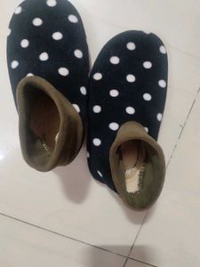 Cute Polka Dot Slippers