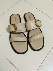 🥿🛍️Oroh Arezzo Nude Flat Uk 8 Fixed Price