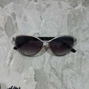Lot of 3 Sunglasses