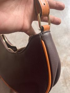 Forever 21 Brown Solid Medium HoboHandbag