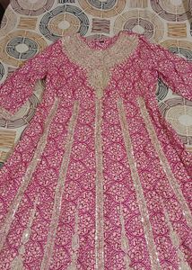 Elegant Pink Embroidered Kurta Set