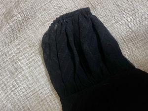 Elegant Black Midi Dress with Belt