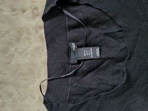 H&amp;M Classic Black Long Sleeve Top