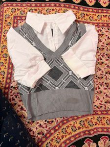 Chic Plaid V-Neck Sweater Vest