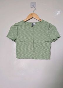 H&amp;M Green Ribbed Cropped T-Shirt