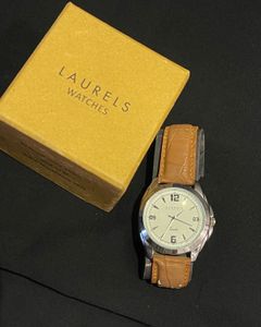 Laurels Watch Classic Brown Leather Strap