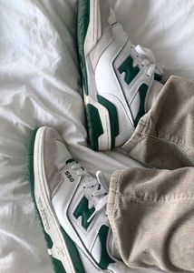 NEW BALANCE 550 trending Sneakers