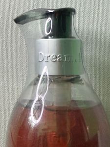 Dream. Immerse. Play. Shower Gel