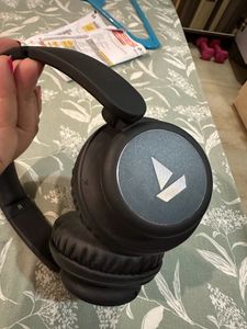 Boat Rockerz 450 Bluetooth On Ear Headphone Wt Mic