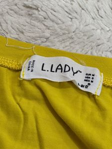 Yellow "Nice!" Graphic y2k T-Shirt