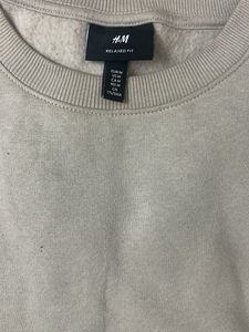 H&amp;M Oversized Beige Crewneck Sweatshirt