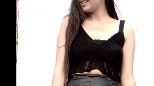 Chic Black Knit Lace-Up Crop Top