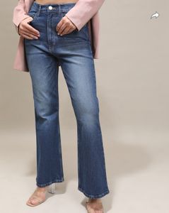 Women Flared Mid Rise dark Blue Jeans Size 28-30