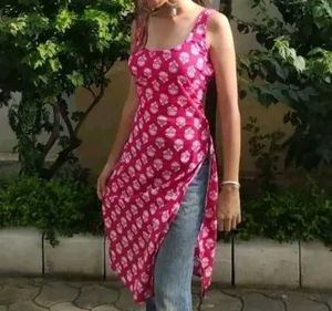 Stylish Pink Printed Kurta