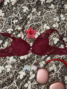 ❤️Burgundy Lace Bra❤️