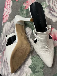 Chic White Croc-Embossed Heeled Mules