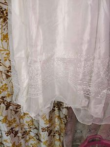Elegant White Chikankari Kurta