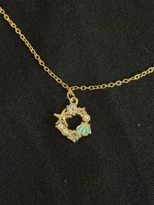 Dainty Ocean necklace