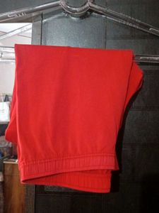 Beautiful Red &amp; White Ethnic Kurta Set