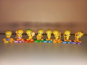 Tweety Bird Figurines Set Kinder Joy Toy