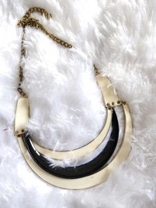 Chic Statement Necklace