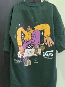 vans oversized T shirt