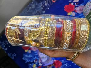 Gorgeous Bangle Set