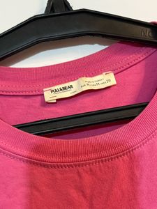 Pull&amp;Bear Vibrant Pink Graphic T-Shirt