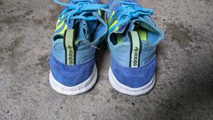 Adidas Originals SL 7200 Low-Top Sneakers