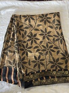 Floral Design Saree with attached Black blouse pie