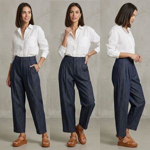 Chic High-Waisted Wide-Leg Jeans