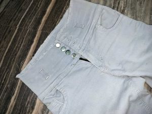 High Waisted Light Blue Jeans