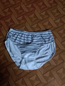Comfortable Striped Briefs