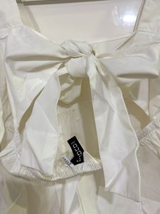 Chic White Square Neck Peplum Top