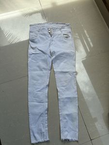 Women White Color Jeans