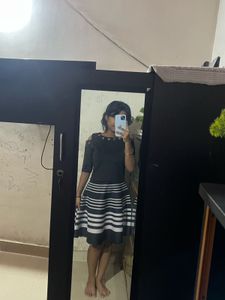 Chic Black &amp; White Striped Dress