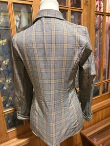 Chic Plaid Blazer for Women