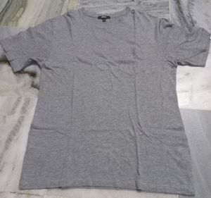 Grey Tshirt