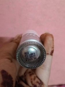 MyGlamm Nail Polish